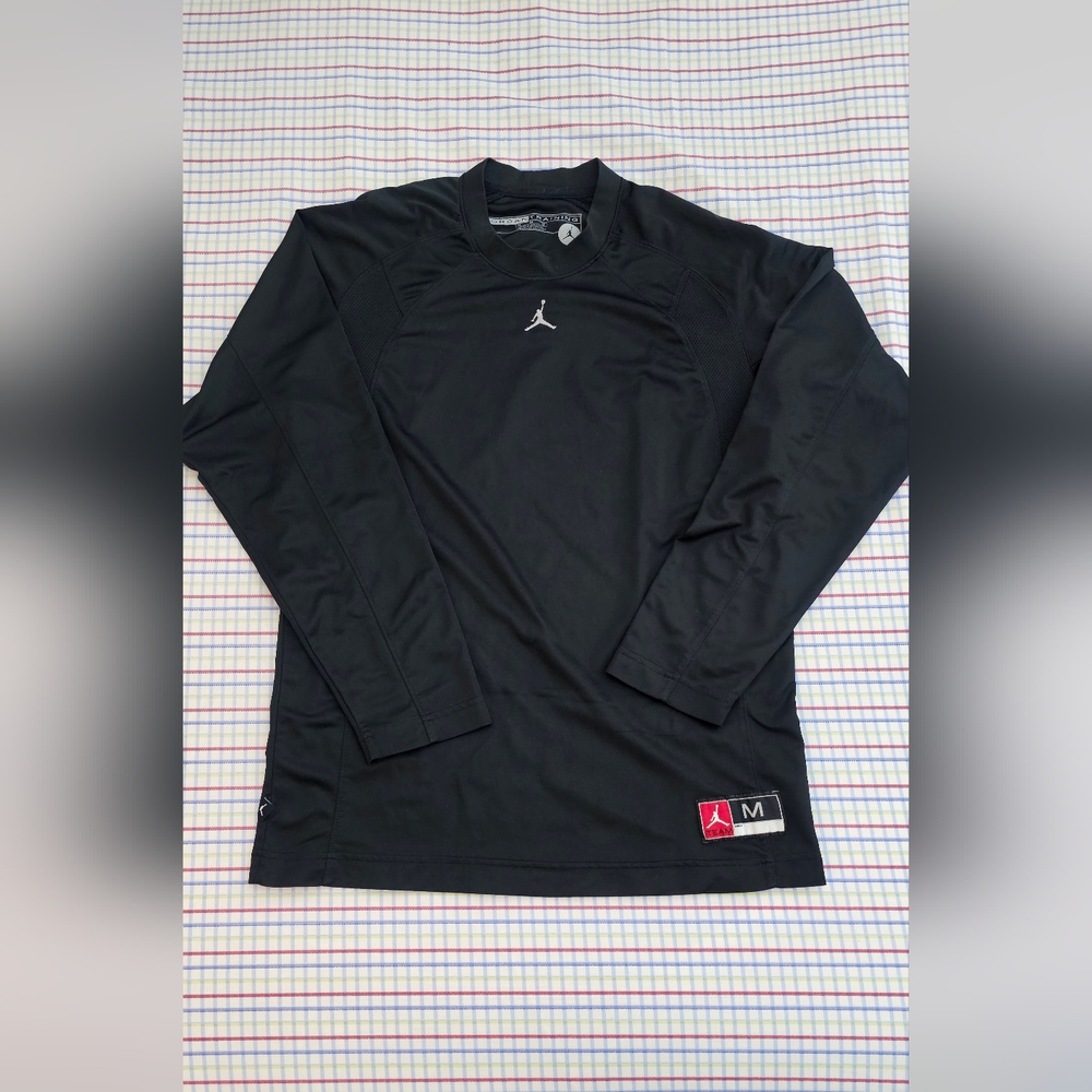 Men's Black Jordan 23 Performance Long-Sleeve Training Top